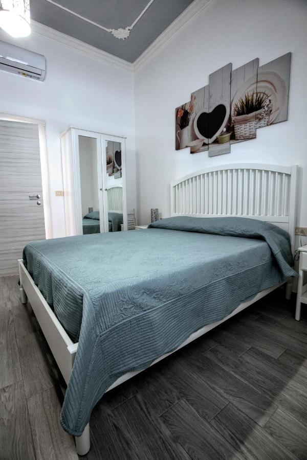 Garden House: Apartments And Rooms For Holidays Palermo Exterior foto
