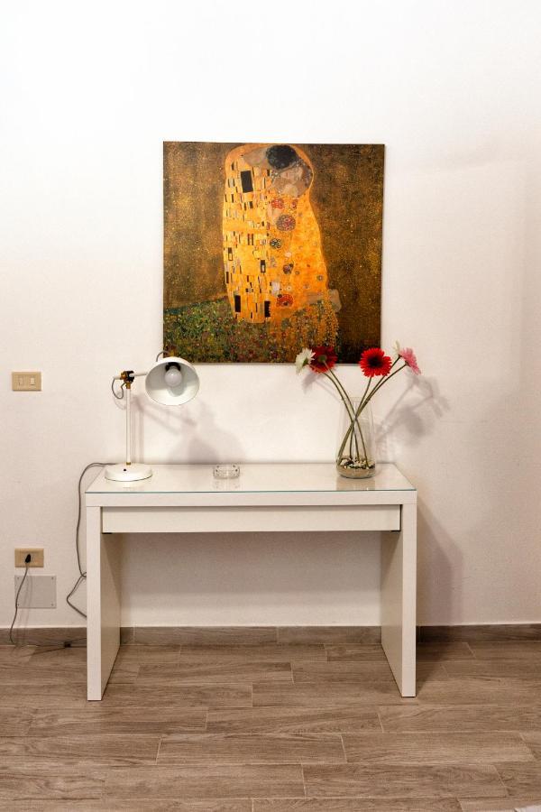 Garden House: Apartments And Rooms For Holidays Palermo Exterior foto