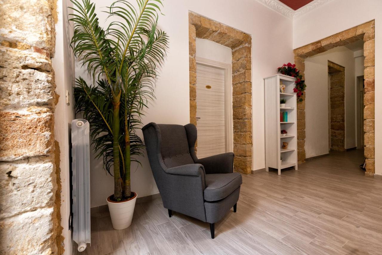 Garden House: Apartments And Rooms For Holidays Palermo Exterior foto