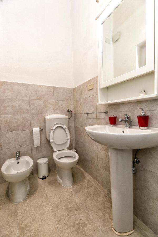 Garden House: Apartments And Rooms For Holidays Palermo Exterior foto