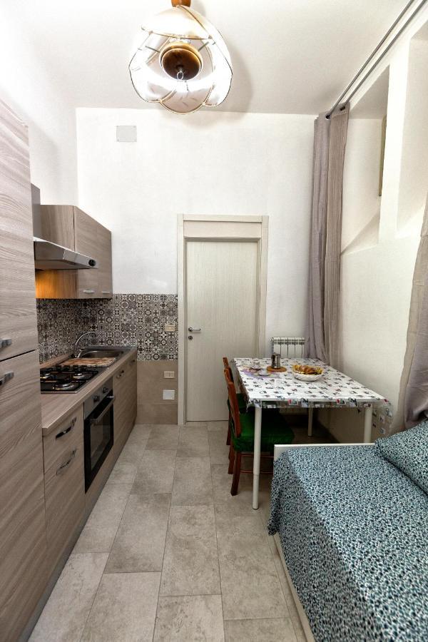 Garden House: Apartments And Rooms For Holidays Palermo Exterior foto